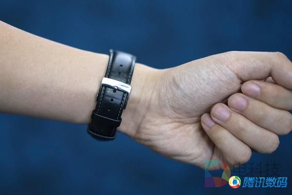 HUAWEI WATCH评测：续航突出的国产安卓手表