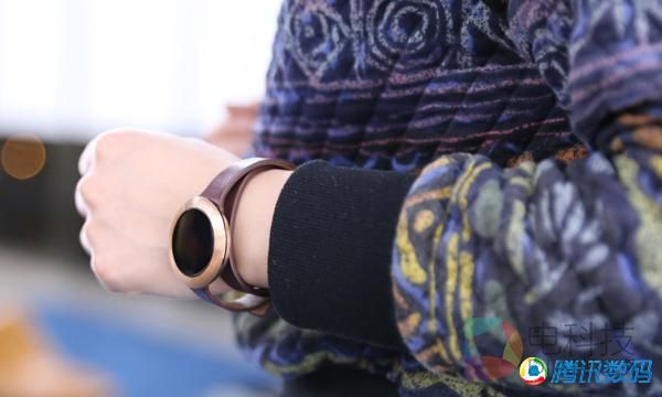 荣耀手环Zero SS版本评测：外观别致 细节需优化