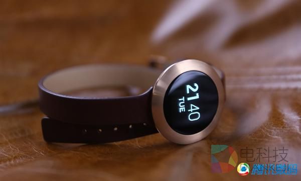 荣耀手环Zero SS版本评测：外观别致 细节需优化