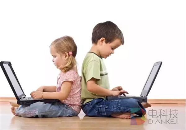 实测：手机、ipad、电脑哪个更伤眼？