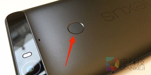 死忠Android粉买台iPhone：Nexus 6P太烂