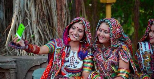 中国厂商汗颜！印度史上最便宜智能手机来袭