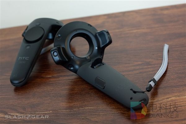 全球最贵VR！HTC Vive开箱：做工精湛