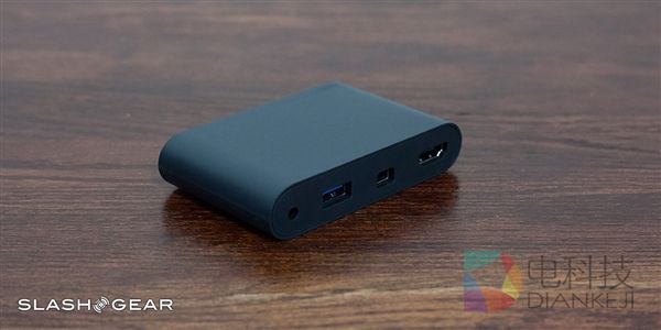 全球最贵VR！HTC Vive开箱：做工精湛