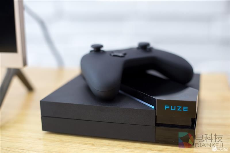 第一款国产主机！战斧F1游戏机体验：太嫩