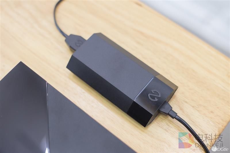 第一款国产主机！战斧F1游戏机体验：太嫩