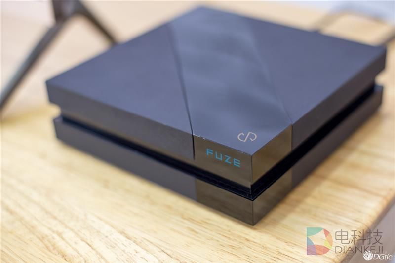 第一款国产主机！战斧F1游戏机体验：太嫩