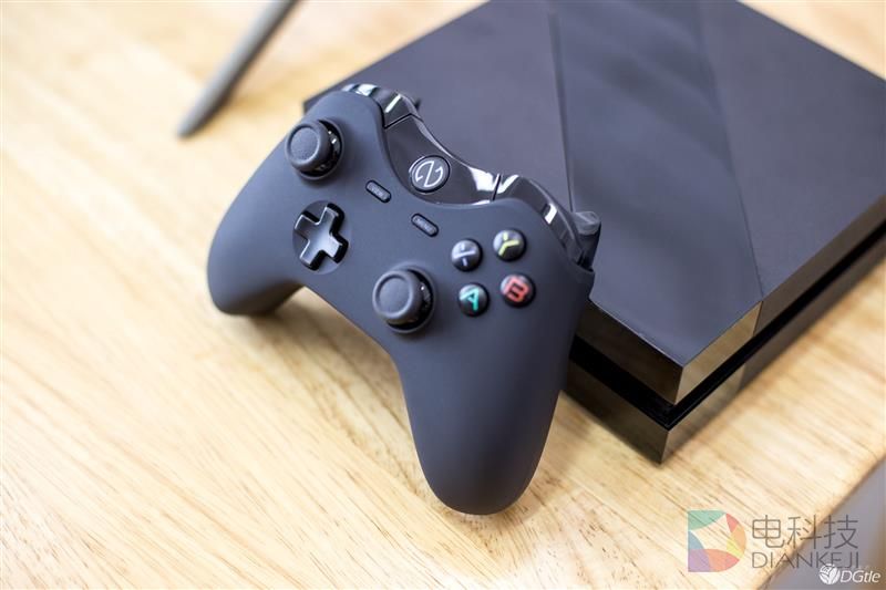 第一款国产主机！战斧F1游戏机体验：太嫩