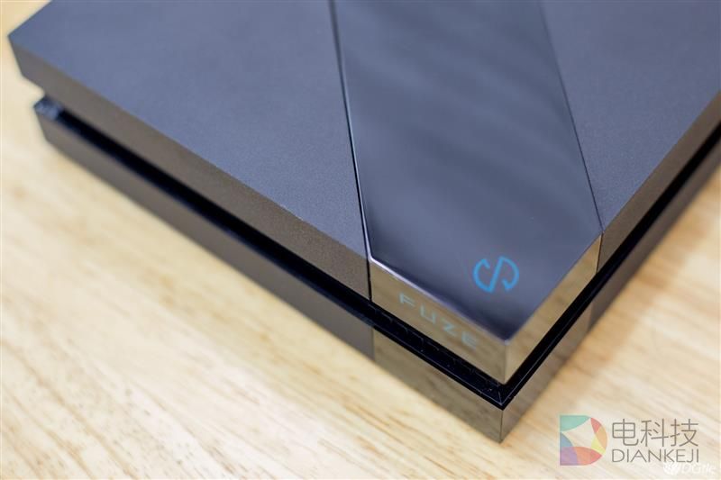 第一款国产主机！战斧F1游戏机体验：太嫩