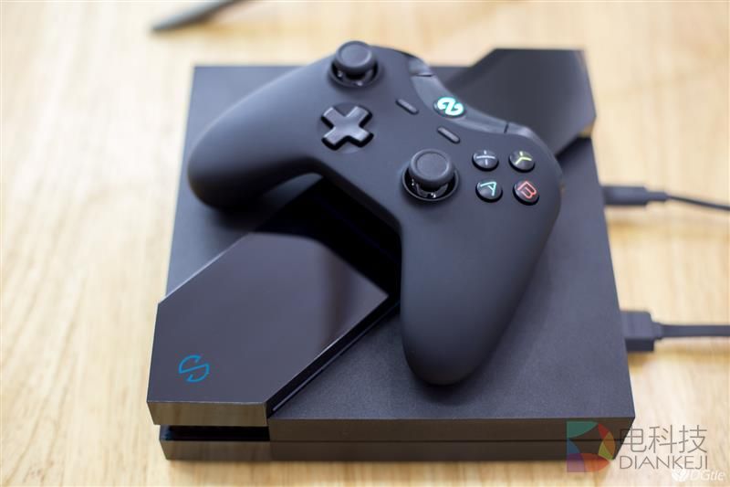 第一款国产主机！战斧F1游戏机体验：太嫩