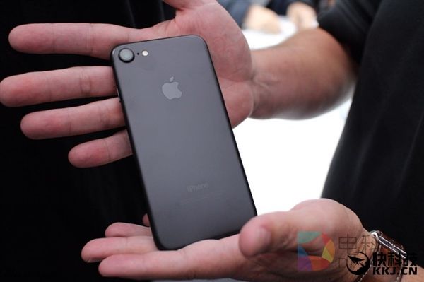 iPhone 7真值得买？只能说是第二代6s