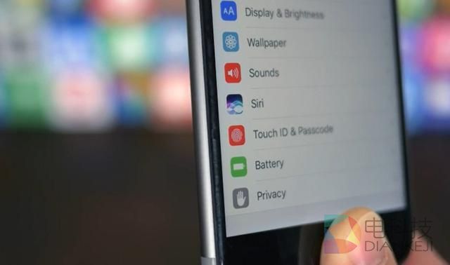新的系统漏洞使iOS10更容易被攻破,苹果称已开始修复