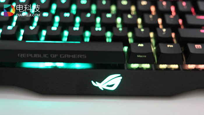 信仰无价！跳票已久的华硕ROG ClaymoreRGB机械键盘照样值得剁手