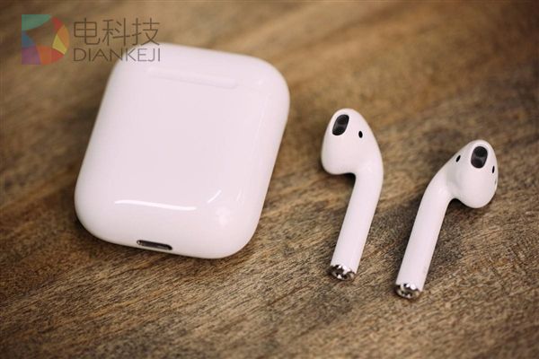 苹果再抢钱 AirPods耳机换电池费用超总价1/4