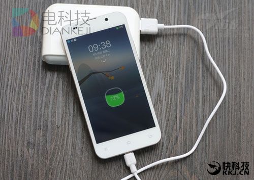 专家揭秘：边充电边玩手机并没有那么可怕