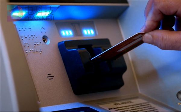 当你在ATM跨行取钱时 银行都做了什么？