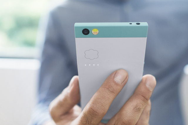 美国智能手机初创企业Nextbit将资产出售给雷蛇