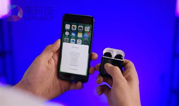 亮黑色AirPods上手体验：黑色iPhone 7绝配