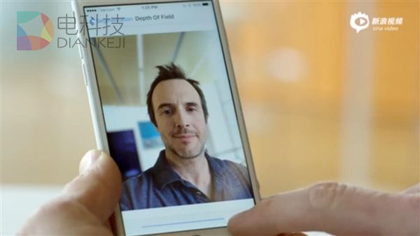 Adobe首款手机自拍App演示：效果媲美单反