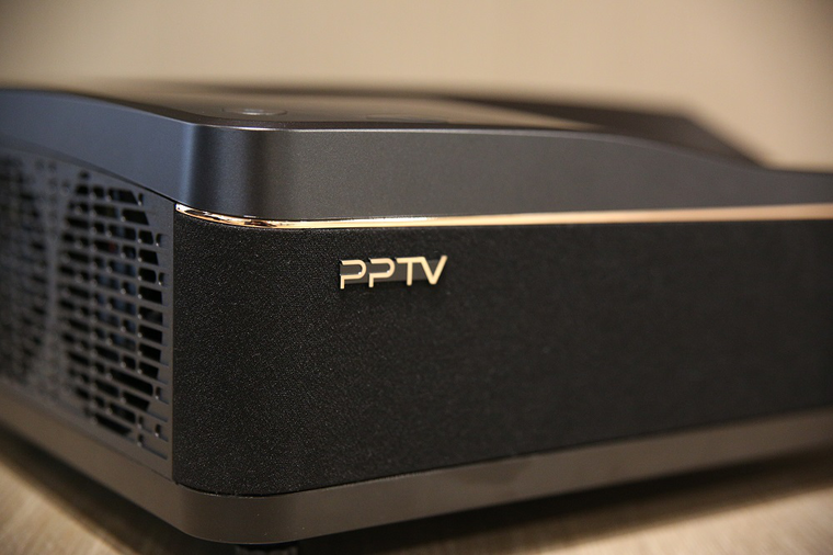 PPTV激光影院MAX1评测：客厅与电影院的距离只差一个它