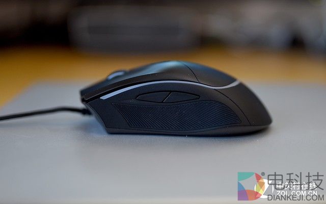 雷神异端M505鼠标评测 
