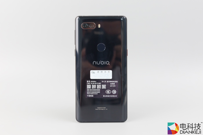 努比亚Z18-4.jpg