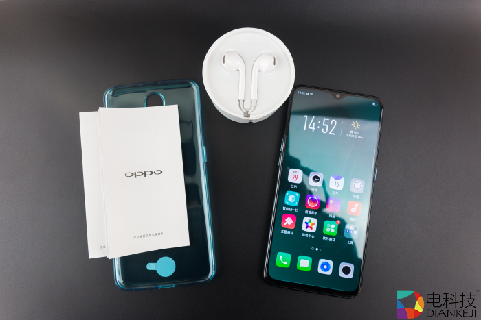 OPPO R17 Pro评测：雾光渐变色玩转潮流，美学三摄惊艳众生