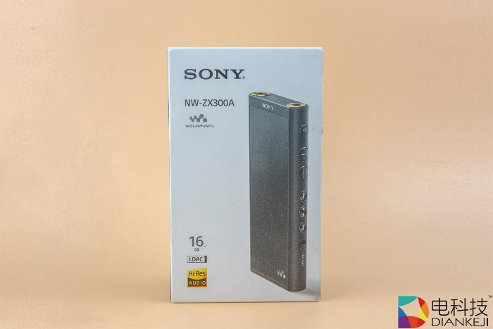 SONY NW-ZX300A评测：音质续航全都要，迷你黑砖大法好
