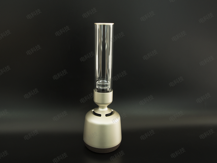 烛光闪动犹如精灵漫舞，桌面艺术品索尼LSPX-S2晶雅音管的独白