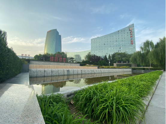 iPhone 11评测，一部黔驴技穷的樗栎庸材1951.png