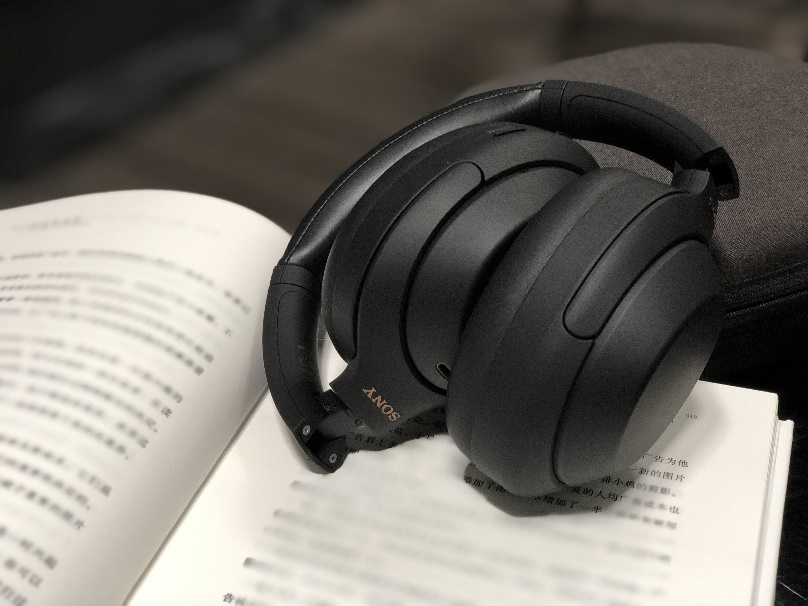  无线降噪，免摘对话，索尼WH-1000XM4用智能唤醒你的耳朵