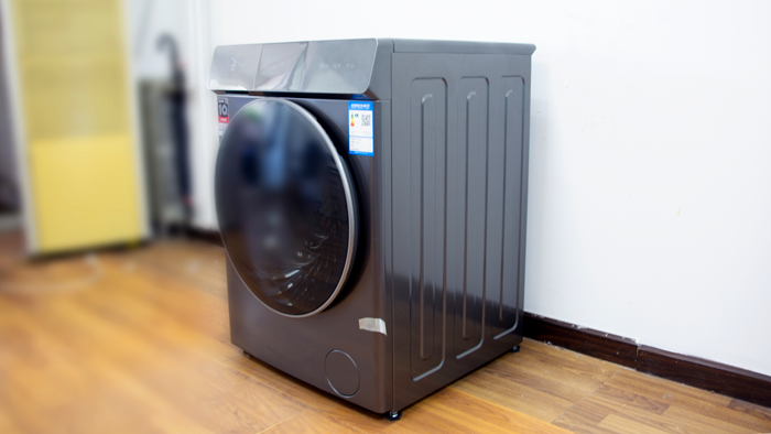  米家直驱洗烘一体机：10kg洗衣“大肚王”，智能家居一键互联