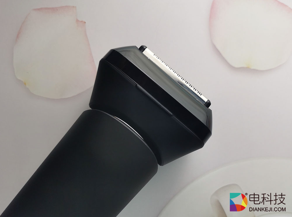  全方位往复五刀头，这款米家电动剃须刀，让剃须游刃有余