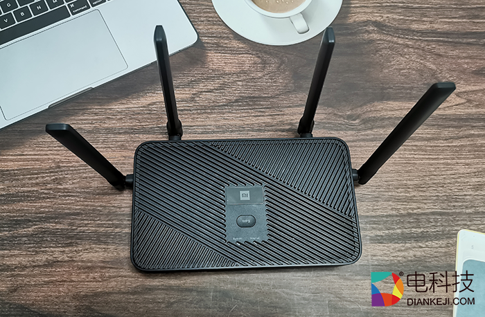  小米路由器CR6606：运营商赠送凑合用，自费购买还是别下手了