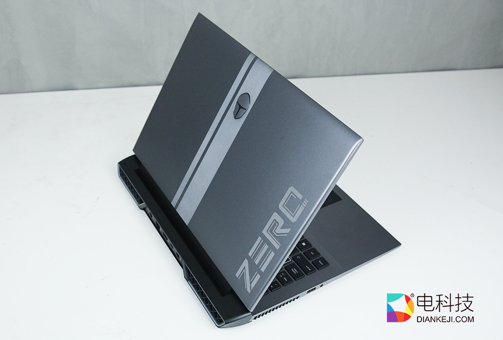  雷神ZERO 3060版游戏本：性能堪称行走的台式机，价格却击穿行业底线
