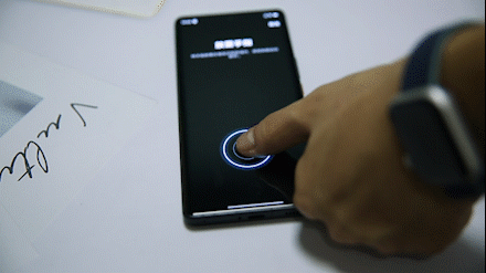 iQOO 8 Pro:从全能进化到旗舰,横跨游戏、Vlog两界,堪称全民机皇