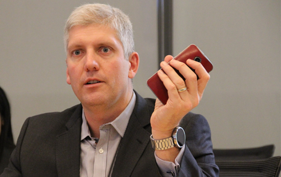 Moto全球总裁Rick Osterloh