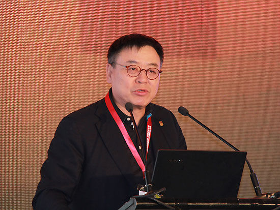 投资人阎焱:90后爱喊口号 全民创业是民族悲哀