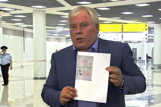 斯诺登称从来不用iPhone：里面有特殊软件