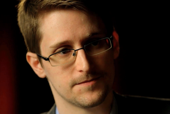 斯诺登：美中情局试图破解iPhone近10年