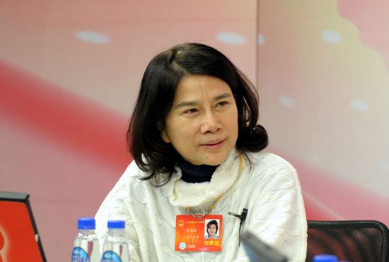 董明珠跨界做手机 \