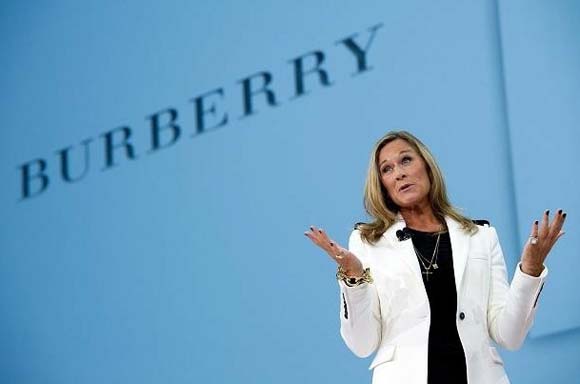 苹果副总裁成美最高薪酬女高管:超雅虎梅耶尔