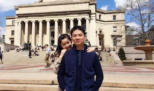 详解刘强东与奶茶妹婚前婚后“财富结”