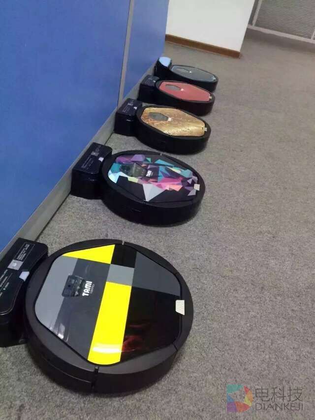 塔米扫地机器人