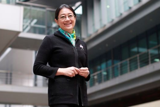 百度CFO李昕晢：女孩也可出任CEO 娶回高富帅