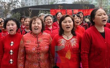 别躲在象牙塔里 转基因推广这事得听听大妈咋说