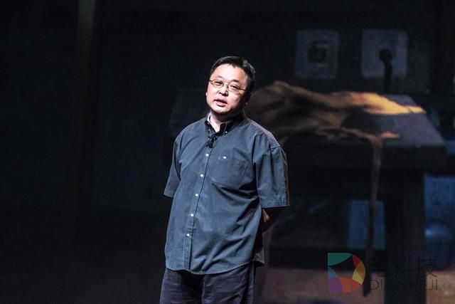 锤子科技一年半亏掉6亿 罗永浩的情怀如何败给现实