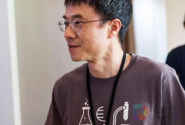 微软全球执行副总裁陆奇离职 三个月前骑车受伤