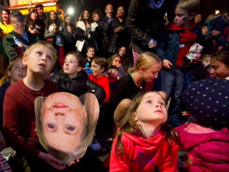 悲愤、优越和逗逼&mdash;&mdash;从特朗普当选看网红经济的隐忧和心理连接术