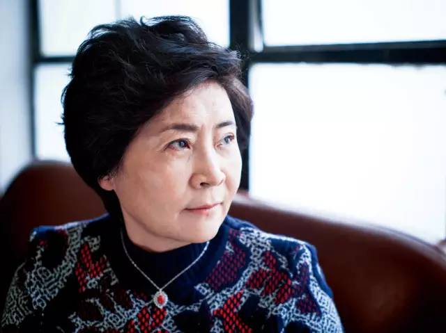 台长坍塌 倒在反腐脚下